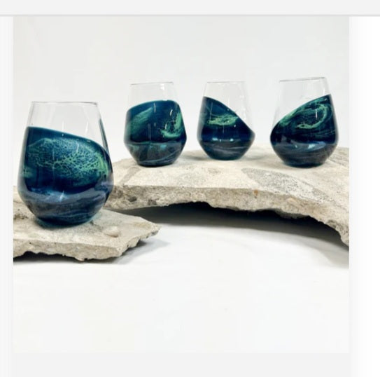 Lynn & Liana - glass set of 2