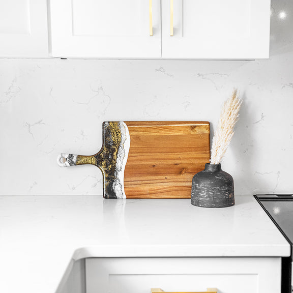 Lynn & Liana - Large Acacia Cheese Boards