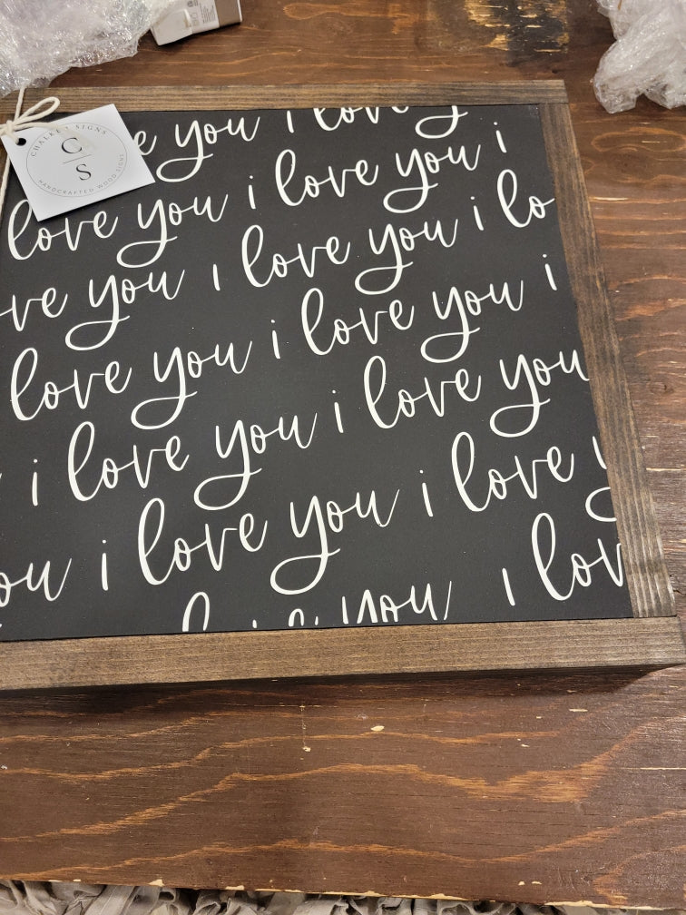 Chalked Signs - I love you